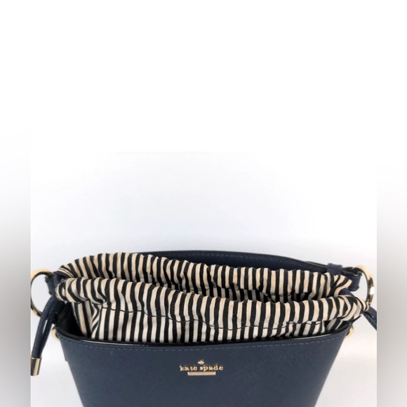 Kate Spade Cameron Street Pippa Bucket Handbag Crossbody Navy Blue Leather Small - Picture 7 of 11